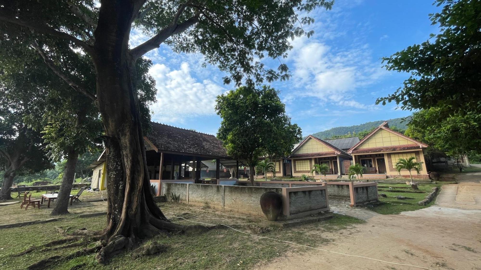 Mangrove Inn Karimunjawa Εξωτερικό φωτογραφία