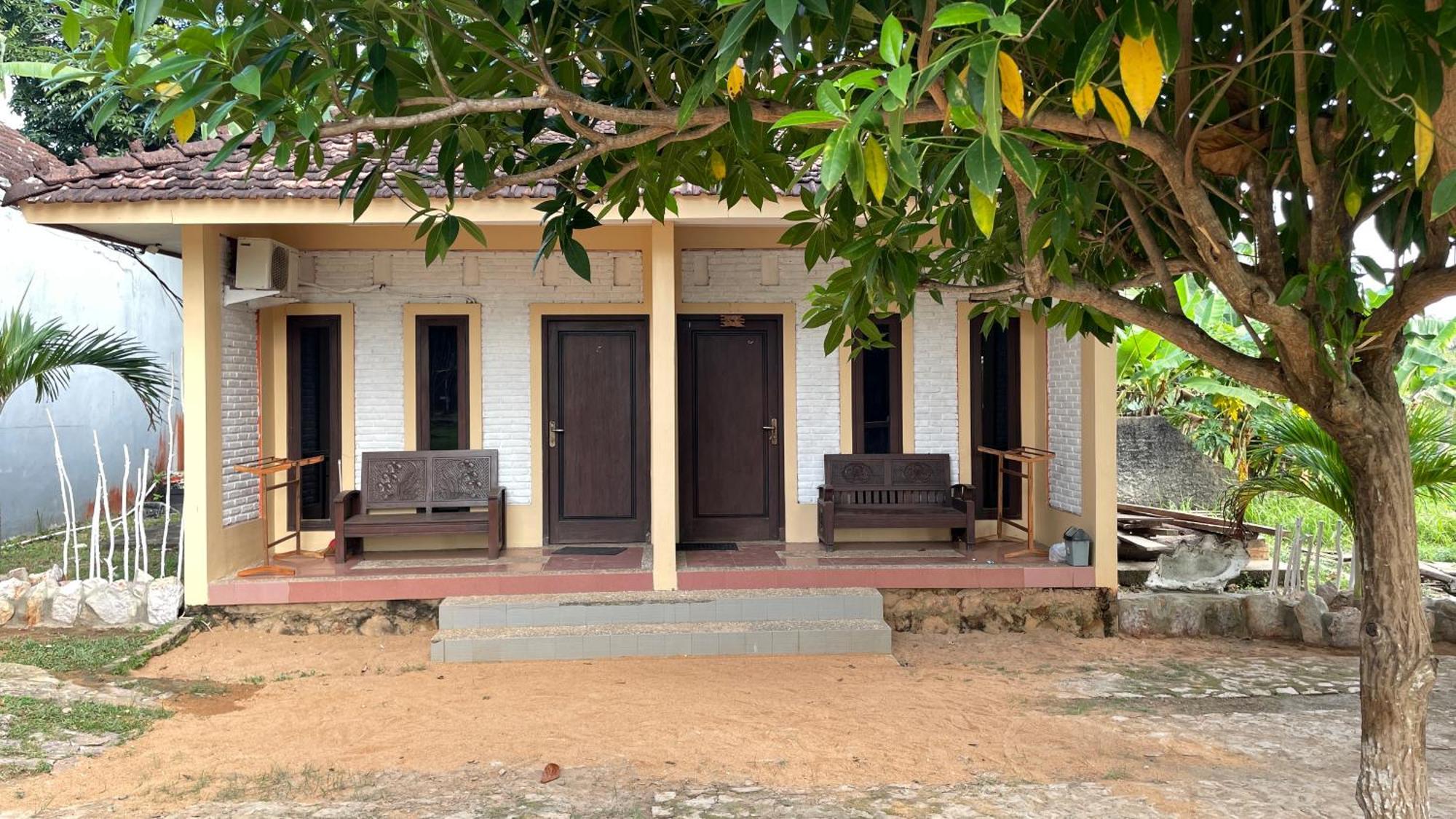 Mangrove Inn Karimunjawa Εξωτερικό φωτογραφία