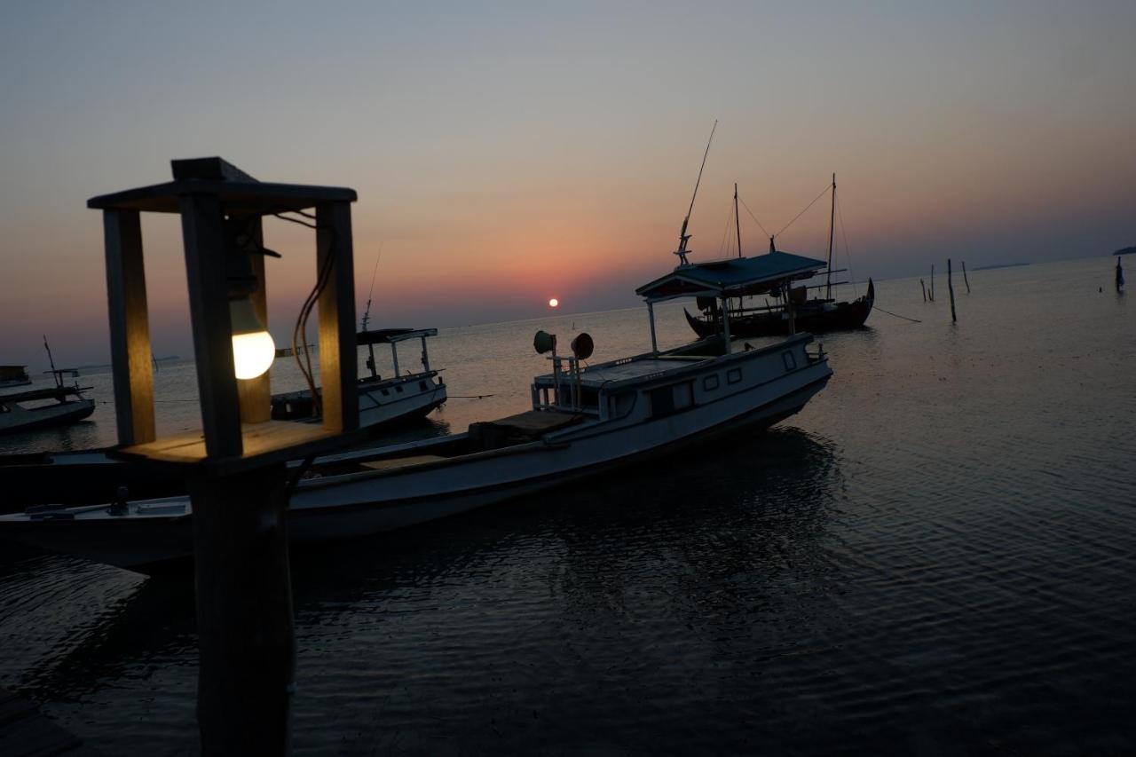 Mangrove Inn Karimunjawa Εξωτερικό φωτογραφία