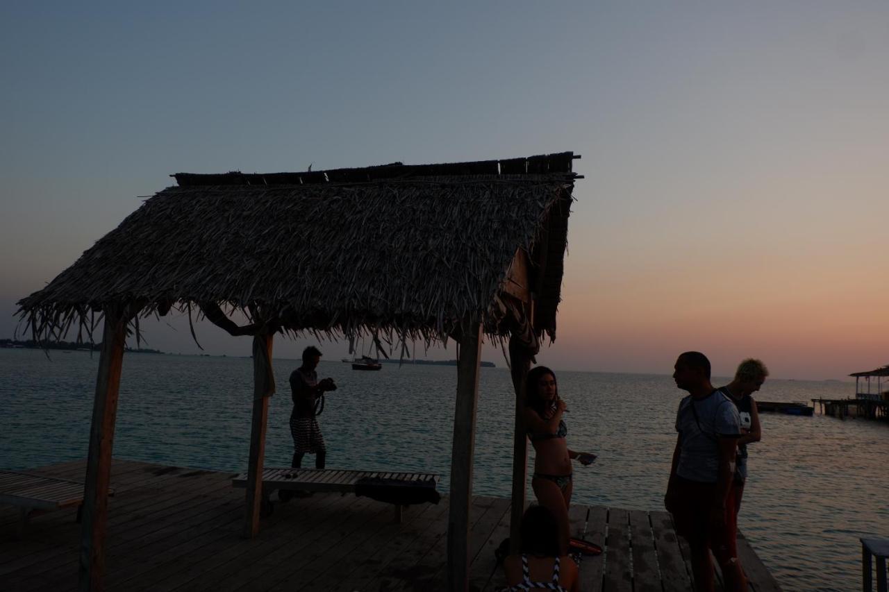 Mangrove Inn Karimunjawa Εξωτερικό φωτογραφία