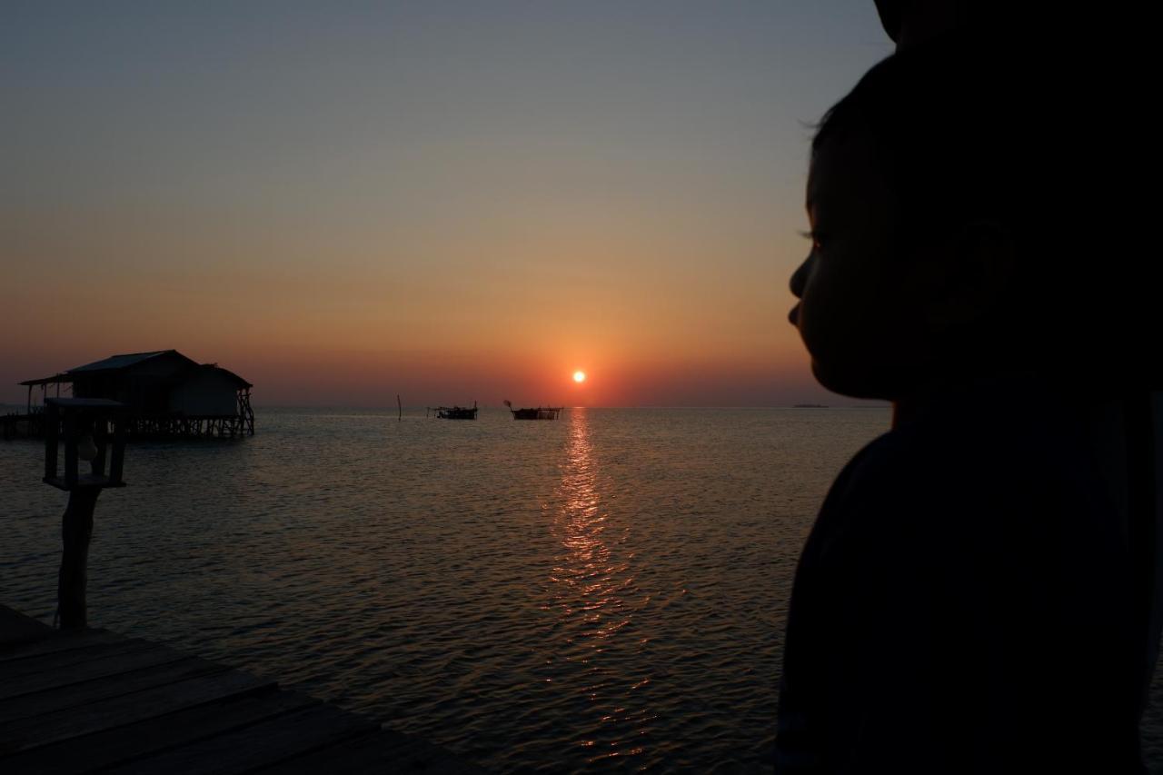 Mangrove Inn Karimunjawa Εξωτερικό φωτογραφία